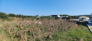 Terreno Bibinje, 1.561m2