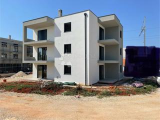 Appartamento con vista mare, nuova costruzione, Umago