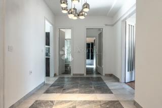 Allogio Centar, Rijeka, 107m2