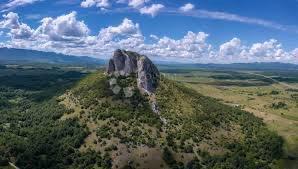 Terreno edificabile Gornja Ploča, Lovinac, 14.901m2