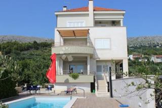 Casa Podstrana, 500m2
