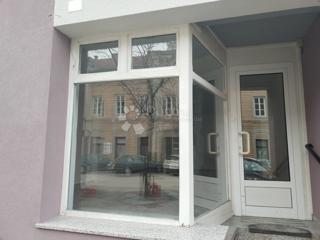 Locale commerciale Banija, Karlovac, 60m2