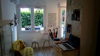 Allogio Kantrida, Rijeka, 72m2