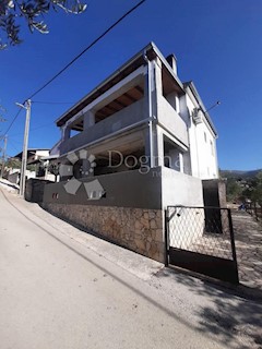 Casa Gornji Karin, Obrovac, 150m2