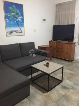 Appartamento Okrug Gornji, Okrug, 36,50m2