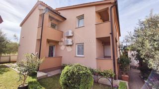 Casa con 4 appartamenti + garage! vicino a Fasana!