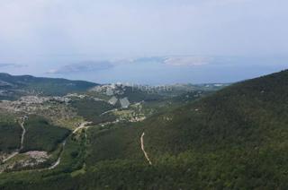 TERRENO EDIFICABILE - TRA IL MARE E IL PARCO NAZIONALE DI VELEBIT