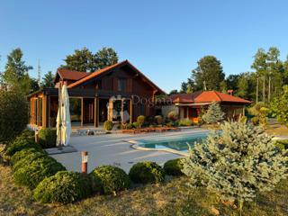 Casa Raduč, Lovinac, 350m2
