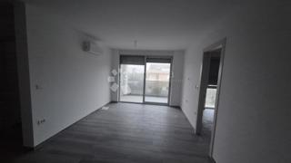 Appartamento con due camere da letto in un nuovo edificio a 1 km dal mare, superficie 54,47 m2