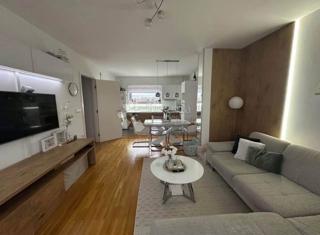 Allogio Retfala, Osijek, 74,92m2