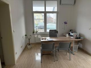 Locale commerciale Sesvetski Kraljevec, Sesvete, 48,05m2