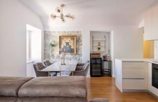 Allogio Varoš, Split, 88m2