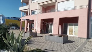 Locale commerciale Vodice, 98,46m2