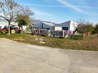 Locale commerciale Obrovac, 23.000m2