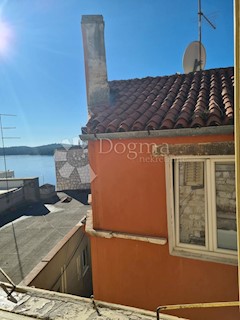 Allogio Grad, Šibenik, 75m2