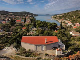 Casa Drvenik Veliki, Trogir - Okolica, 105m2