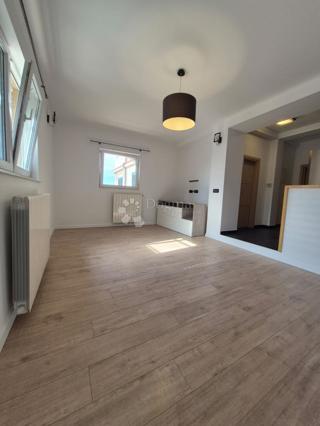 Allogio Drenova, Rijeka, 70m2