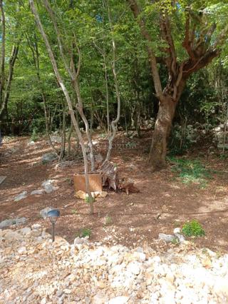 Terreno edificabile Dobrinj, 770m2