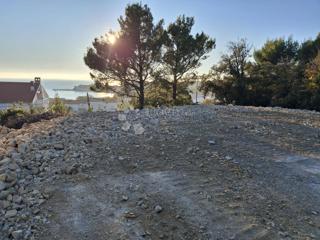 Terreno edificabile Banjol, Rab, 815m2