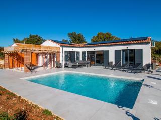 Casa Kavran, Marčana, 100m2