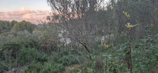 Terreno edificabile Kali, 558m2