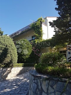 Casa Bribir, Vinodolska Općina, 390m2