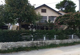 Casa Donji Karin, Benkovac, 150m2