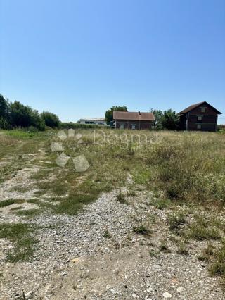 Terreno Brezovica, DUPCI, 724m2