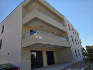 Allogio Tribunj, 75,01m2
