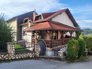 Casa Centar, Krapina, 236m2