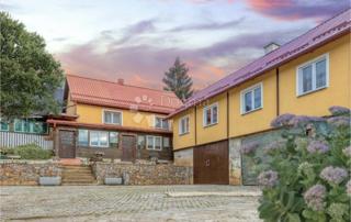 Casa Škare, Otočac, 900m2