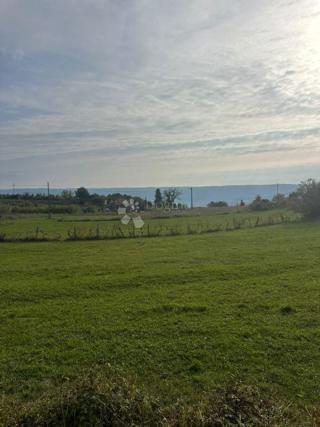 Terreno con progetto per la costruzione di 1-3 ville di lusso con piscina e splendida vista sulla città di Montona