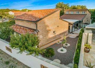 Casa Pomer, Medulin, 460m2