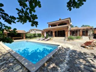 Casa Višnjan, 205m2