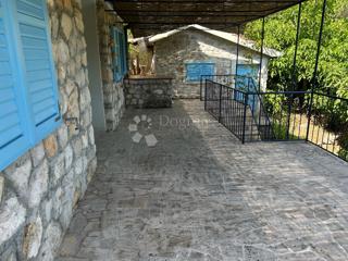 Bella casa con vista mare