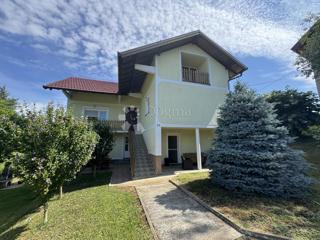 Casa Berek, 258m2
