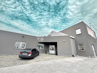 Locale commerciale Sopnica, Sesvete, 700m2