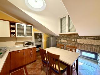 Allogio Centar, Rijeka, 58m2