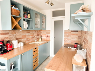 Appartamento moderno arredato a Šibenik con due camere da letto e vista mare