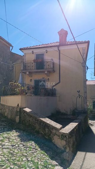 ISOLA DI CHERSO, BELI - Bella casa indipendente in un'ottima posizione