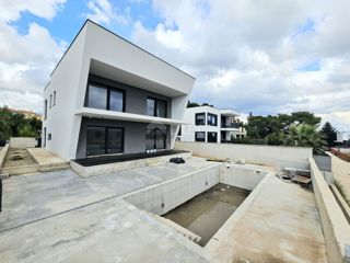 ISTRIA, MEDULINO - Villa moderna con vista panoramica sul mare