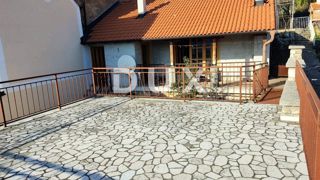 CRIKVENICA, TRIBALJ - Casa in pietra 135 m2, con vista mare