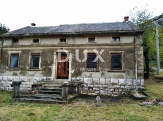 CRIKVENICA, DRIVENIK - Casa vicino al lago con giardino di 3850m2