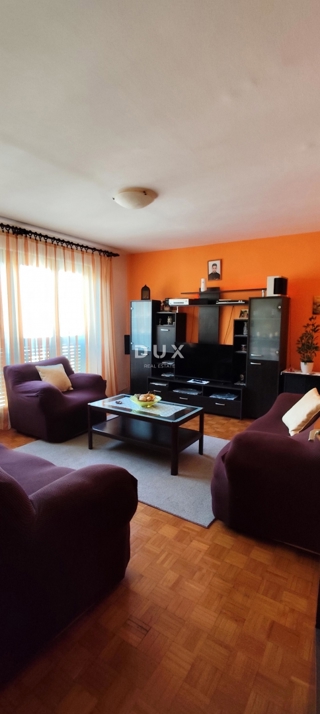 ISTRIA, POLA - Appartamento con 3 camere da letto + soggiorno in centro con parcheggio 83 m2