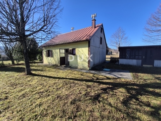 GORSKI KOTAR, FUŽINE, LIČ - grande tenuta familiare con due case e un garage, prezzo ribassato, occasione!