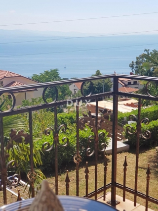 OPATIJA, OPRIĆ - Vista mare e giardino da godere, 2 camere da letto 74m2