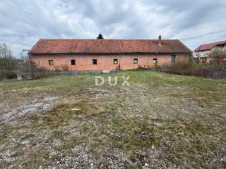 LEKENIK, SISAK - un'occasione imperdibile! 24.000 m² a Lekenik + edificio di 254 m² (superficie edificata totale di 10.000 m²)