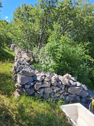 RIJEKA, HRELJIN - Terreno edificabile di 4037 m2 in un ambiente tranquillo