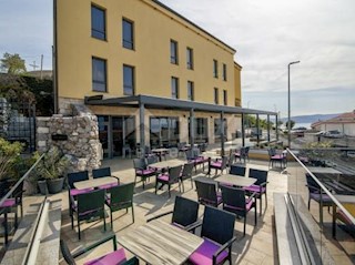 SENJ, nuova costruzione - hotel 4 * sulla costa!