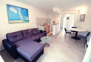 CRIKVENIČKA RIVIJERA, JADRANOVO - appartamento 1 camera da letto + bagno, 41,67 m2, 1 piano